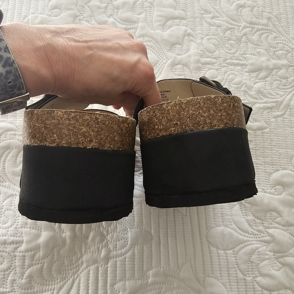 Altar'd State Serena Platform Sandals - Picture 6 of 16